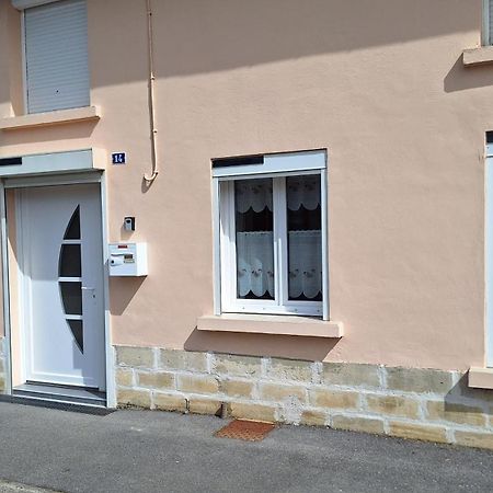 Vila Chez Brigitte Et Francis Perthes  Exteriér fotografie